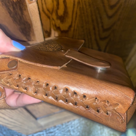 Brown cross body bag - Picture 2 of 2